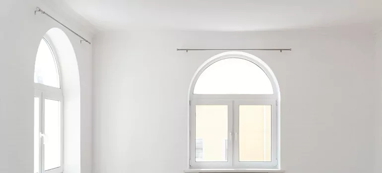 Small Hopper Window in Wekiwa Springs, FL